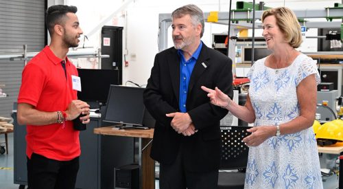 Pictured left to right: Soham Trivedi, Dr. Paul Walsh, and Minister Helena Jaczek (Photo credit: Federal Economic Development Agency for Southern Ontario, 2022)